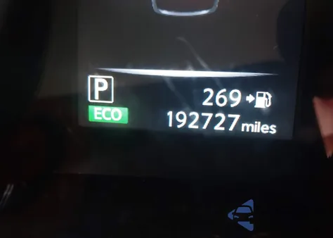 2017 Nissan Rogue Sv z USA, uszkodzony, nr VIN KNMAT2MVXHP548653